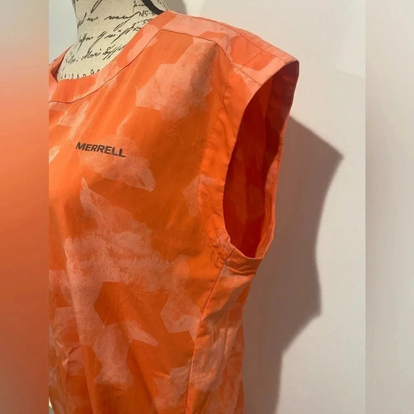 Merrell Hydro Hike Dress size medium Goldfish Orange Performance Quick Dry - Picture 3 of 8